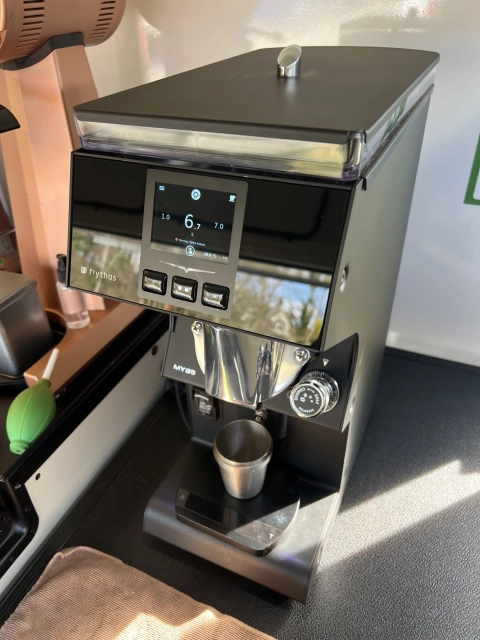 Mythos MY85