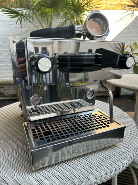 La Marzocco Linea Mini Stainless Steel (2019) and Eureka Zenith Grinder - used in good condition