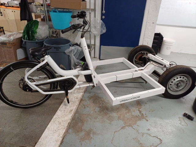 Urban Arrow Tender cargo bike
