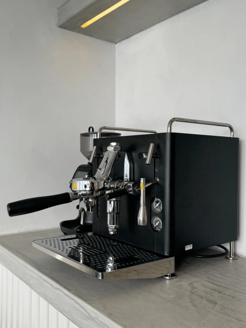 Sanremo Cube Espresso Machine Black | Ex-Demo