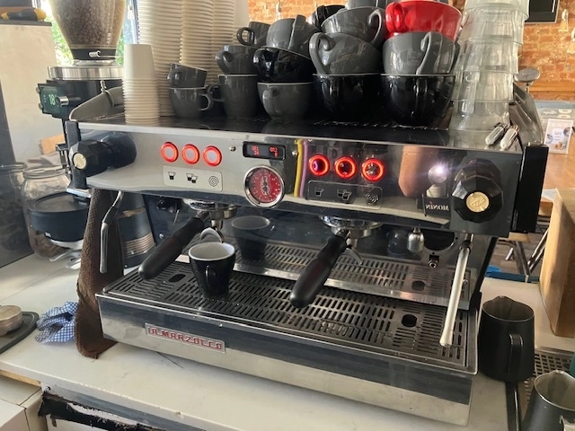 La Marzocco Linea PB 2-group espresso machine 2017