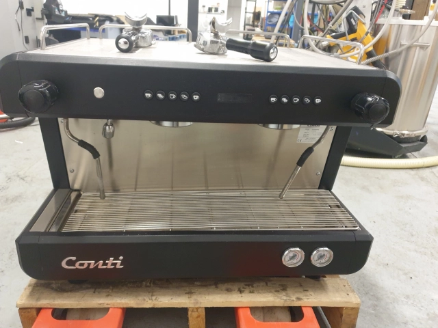 Job Lot: Conti CC202 2 Group Machines &amp;amp; Compak Grinders - Prestinge Condtion