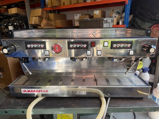 La Marzocco Linea Classic 3AV